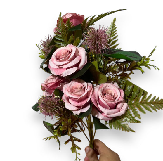 Mazzo frontale rose 42cm