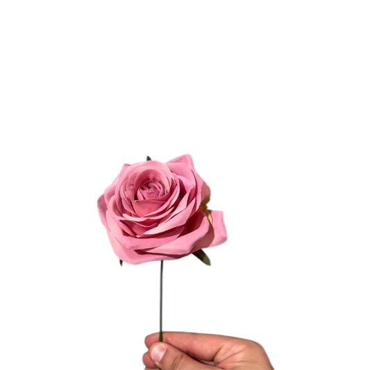 Ecuador Rose Head con ferro D.9 cm (confezione da 20 pz)