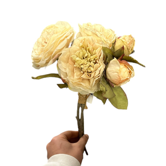 Rose bundle w/3