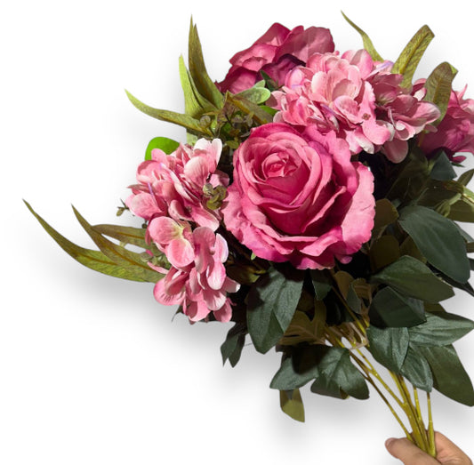 Mazzo peonie/ortensie x17 55cm