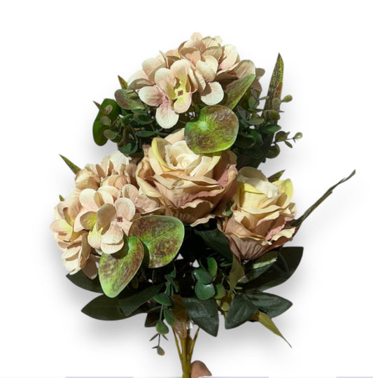Mazzo rose/ortensie piccole 46cm